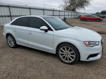 2016 Audi A3 Premium Белый vin: WAUA7GFF3G1019390