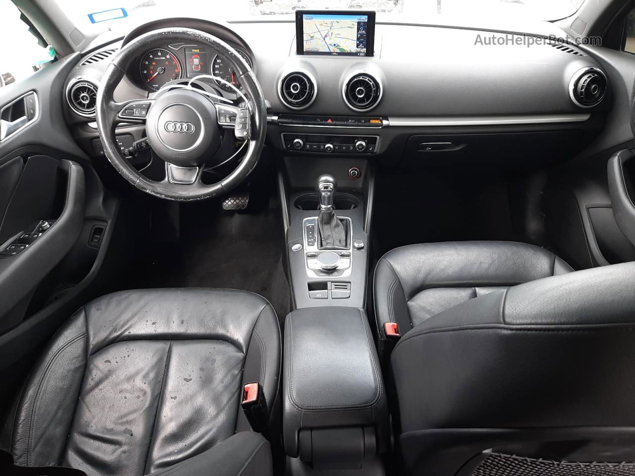 2016 Audi A3 Premium Серебряный vin: WAUA7GFF4G1062443