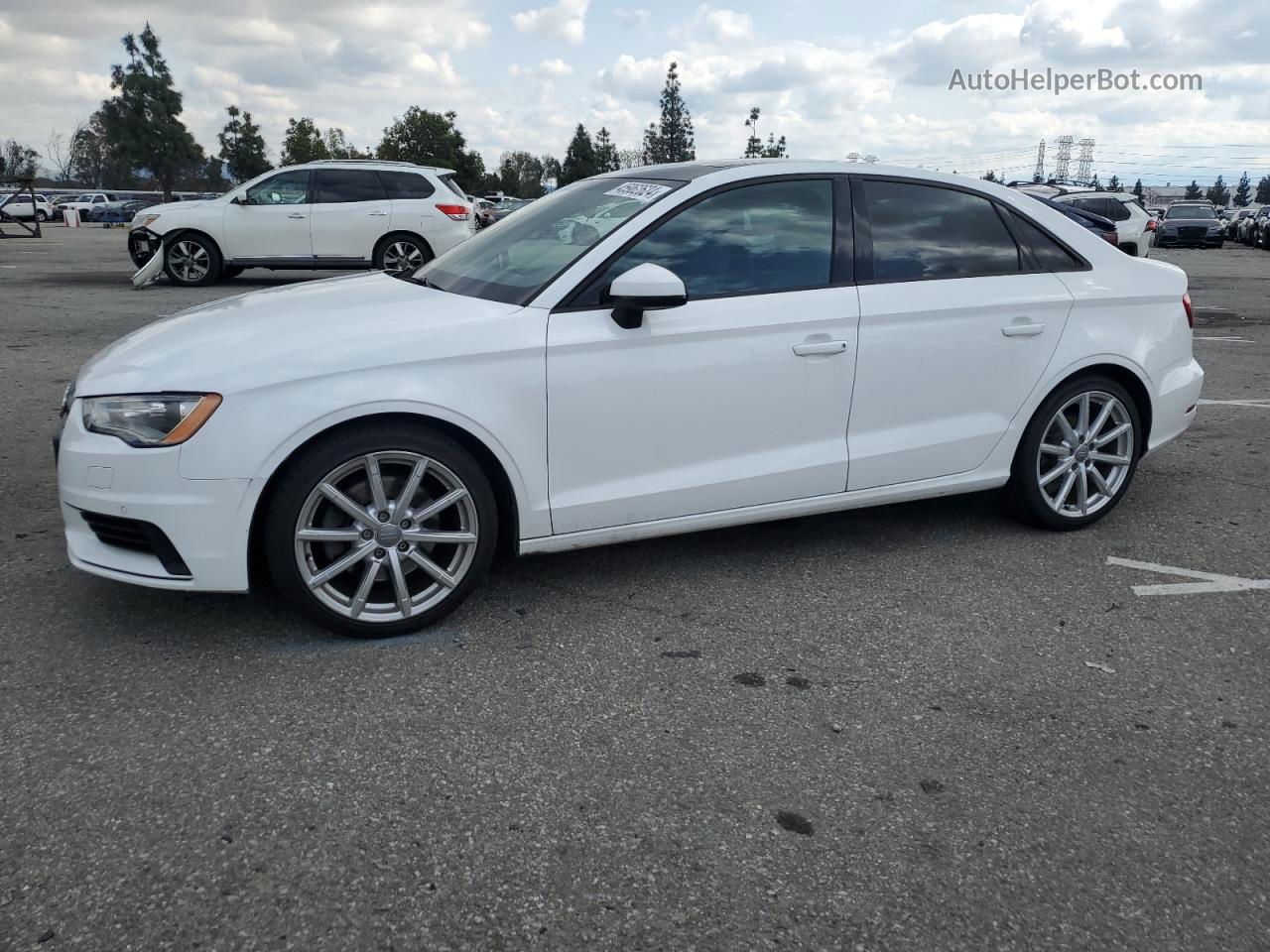 2016 Audi A3 Premium White vin: WAUA7GFF6G1066221