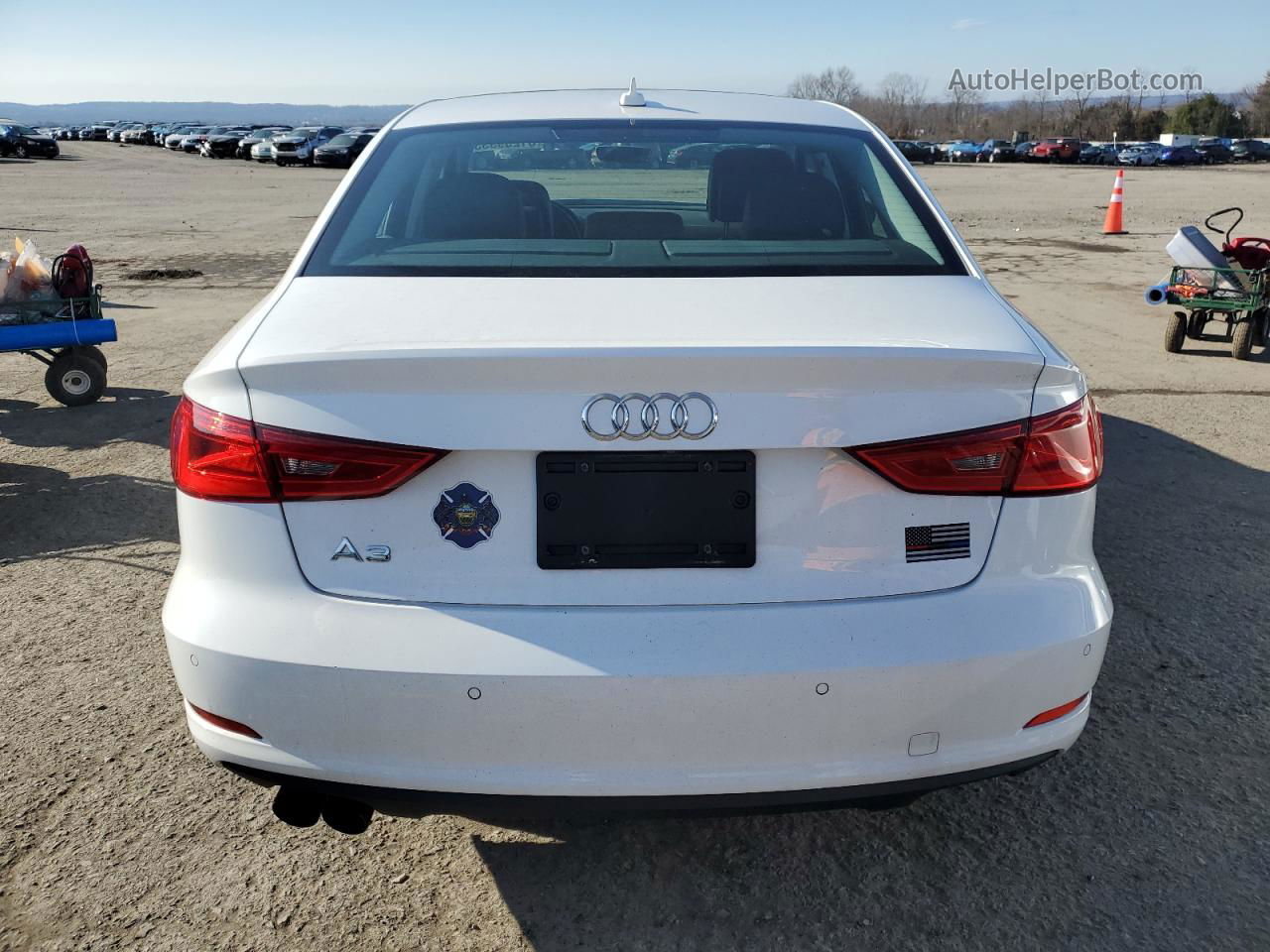 2016 Audi A3 Premium White vin: WAUA7GFF7G1014886