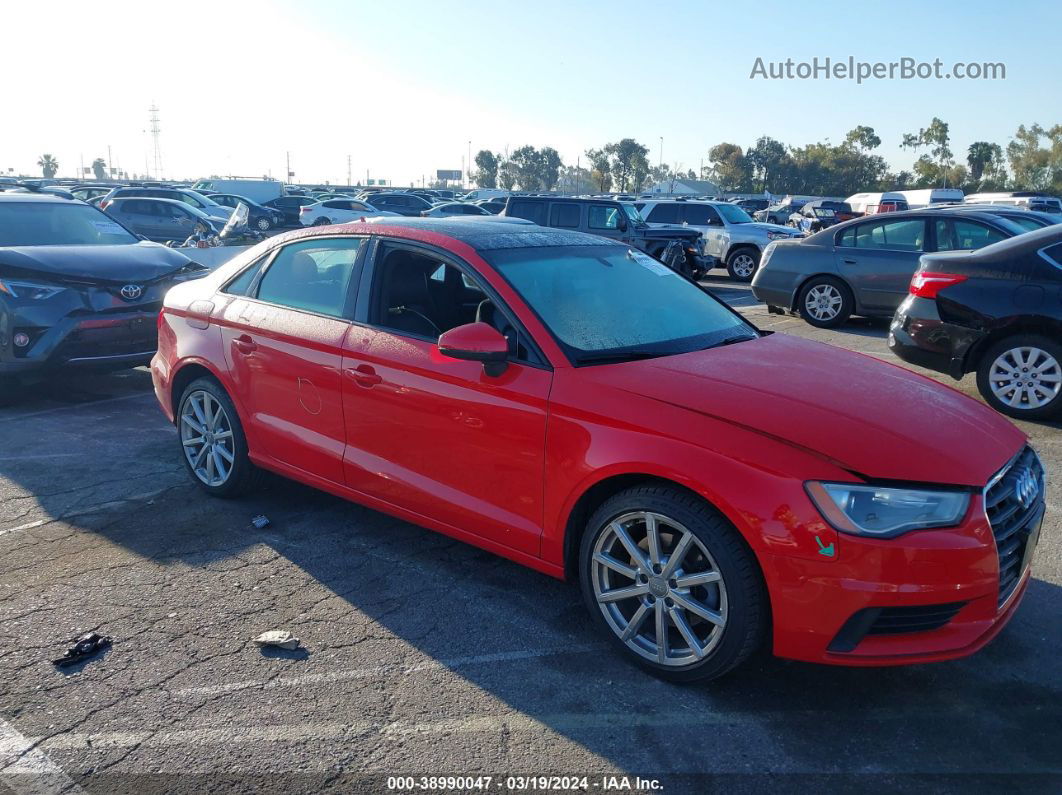 2016 Audi A3 1.8t Premium Красный vin: WAUA7GFF8G1061862