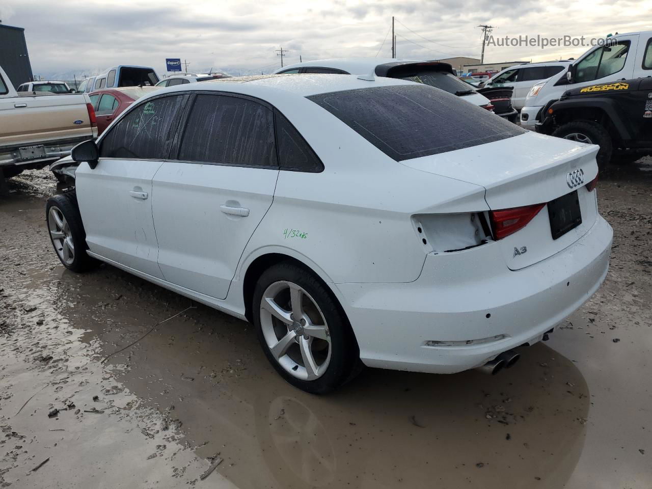 2015 Audi A3 Premium White vin: WAUACGFF0F1112460