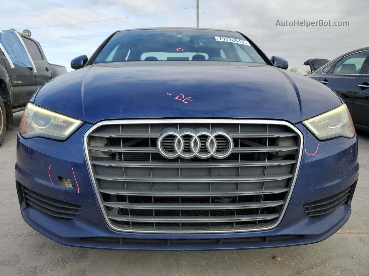 2015 Audi A3 Premium Синий vin: WAUACGFF0F1129629