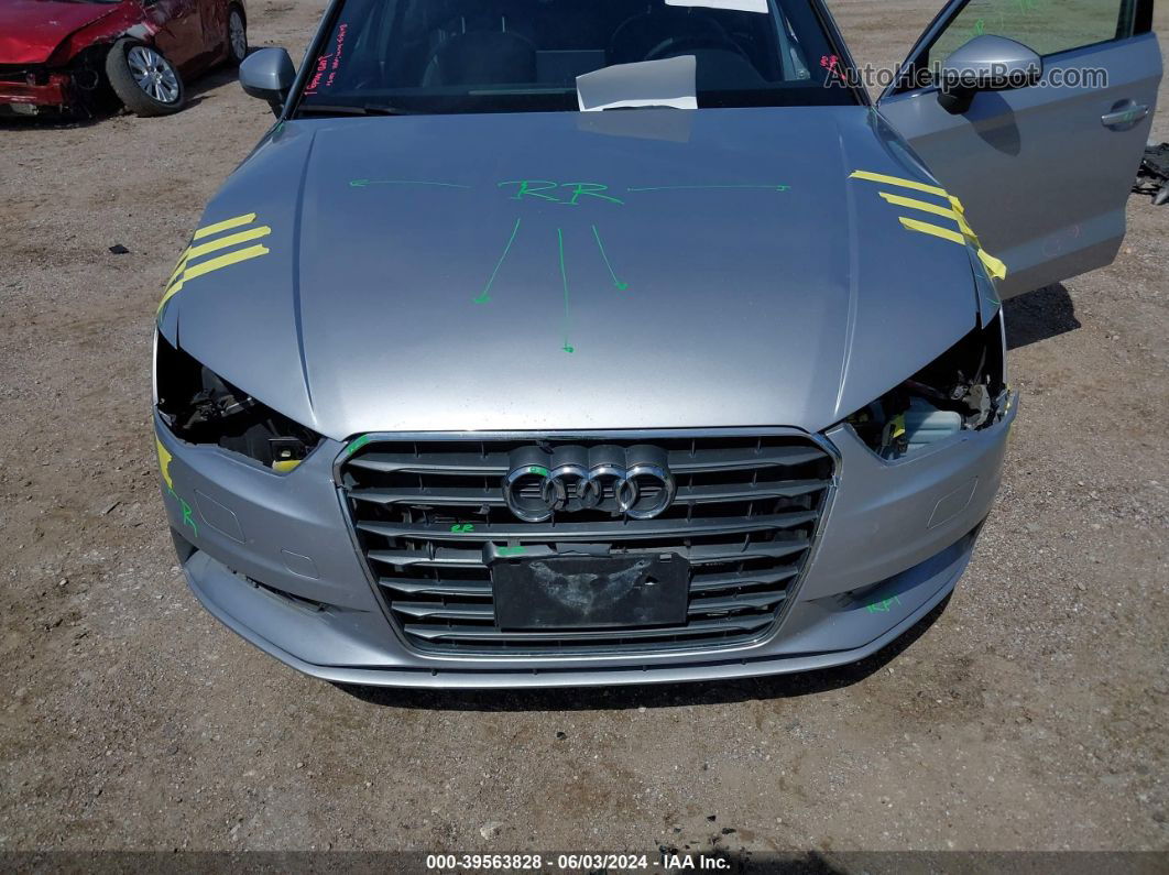 2015 Audi A3 1.8t Premium Серебряный vin: WAUACGFF1F1026901