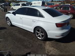 2015 Audi A3 1.8t Premium Белый vin: WAUACGFF4F1062825