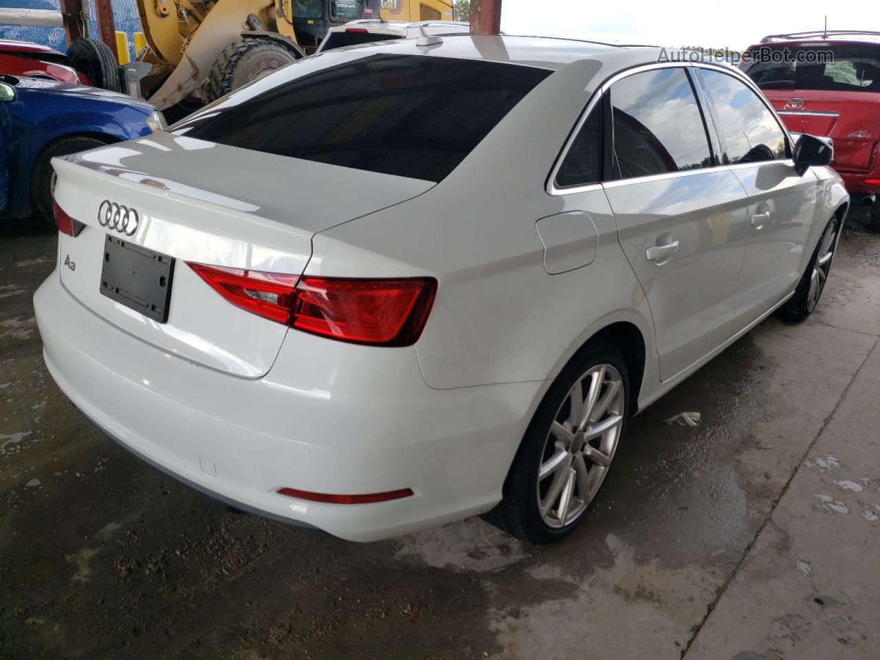 2015 Audi A3 Premium White vin: WAUACGFF8F1111332