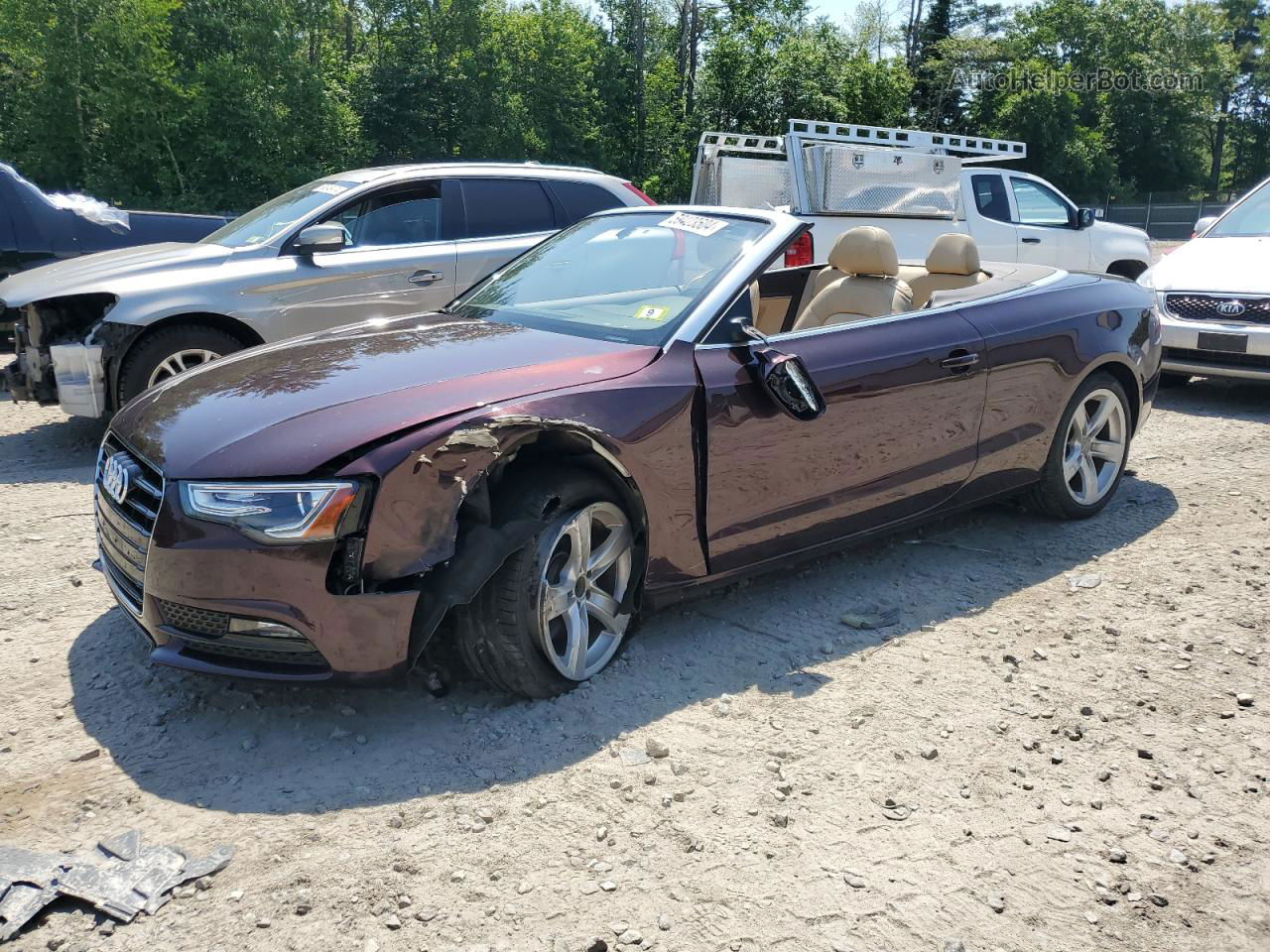 2014 Audi A5 Premium Burgundy vin: WAUAFAFH9EN004903