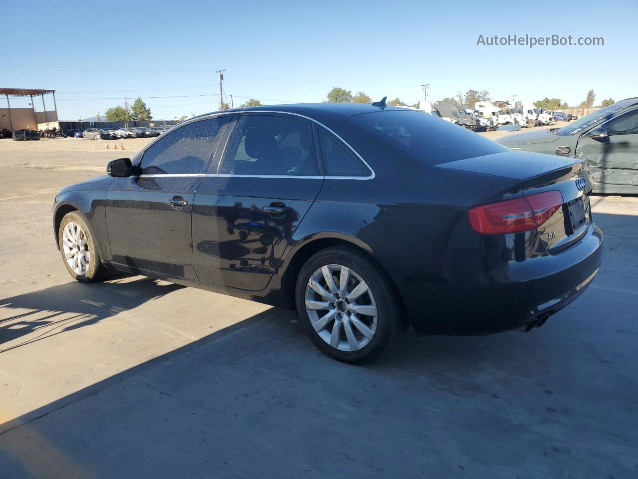 2013 Audi A4 Premium Черный vin: WAUAFAFL1DN010293