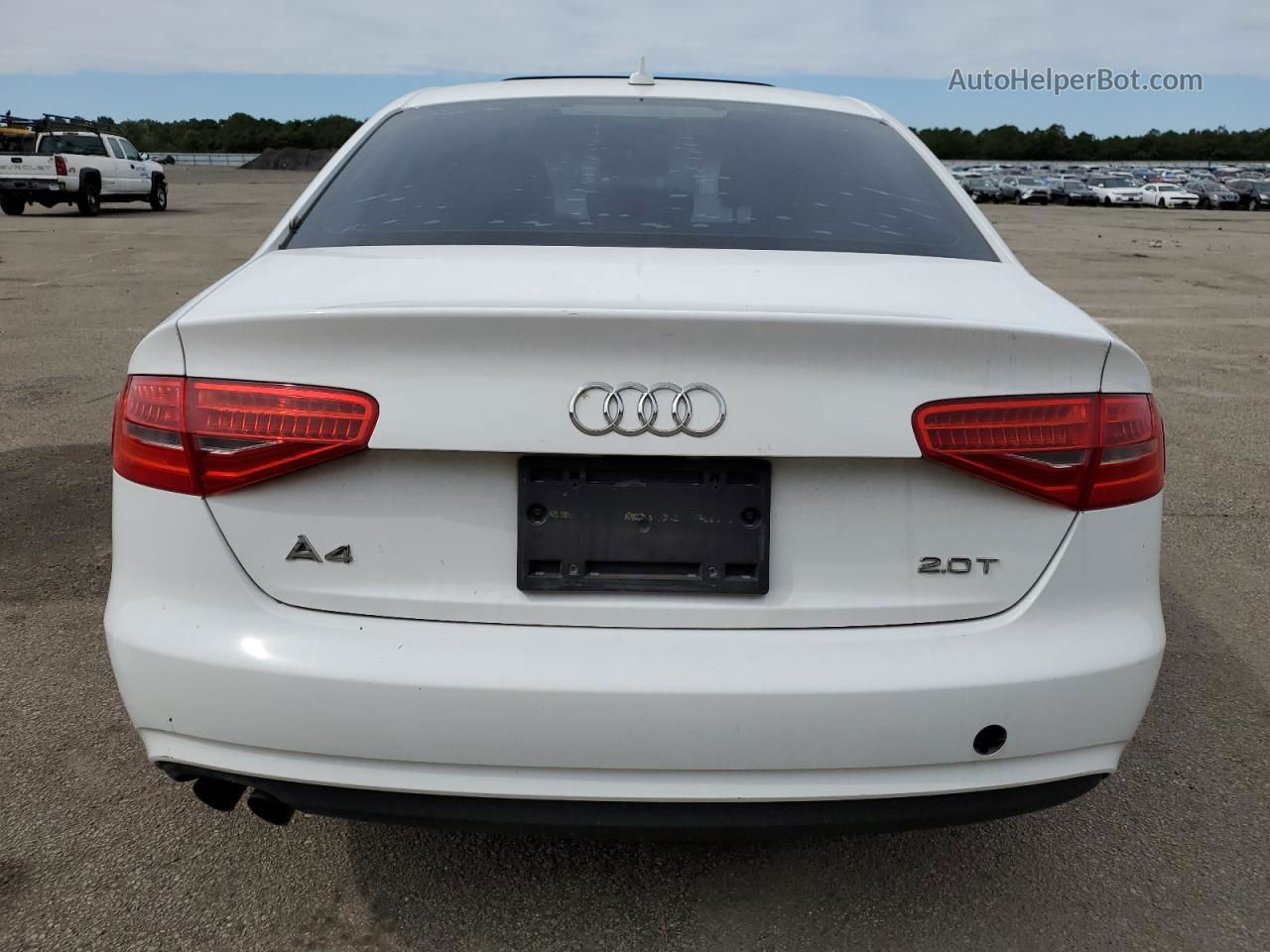 2013 Audi A4 Premium White vin: WAUAFAFL6DA131098