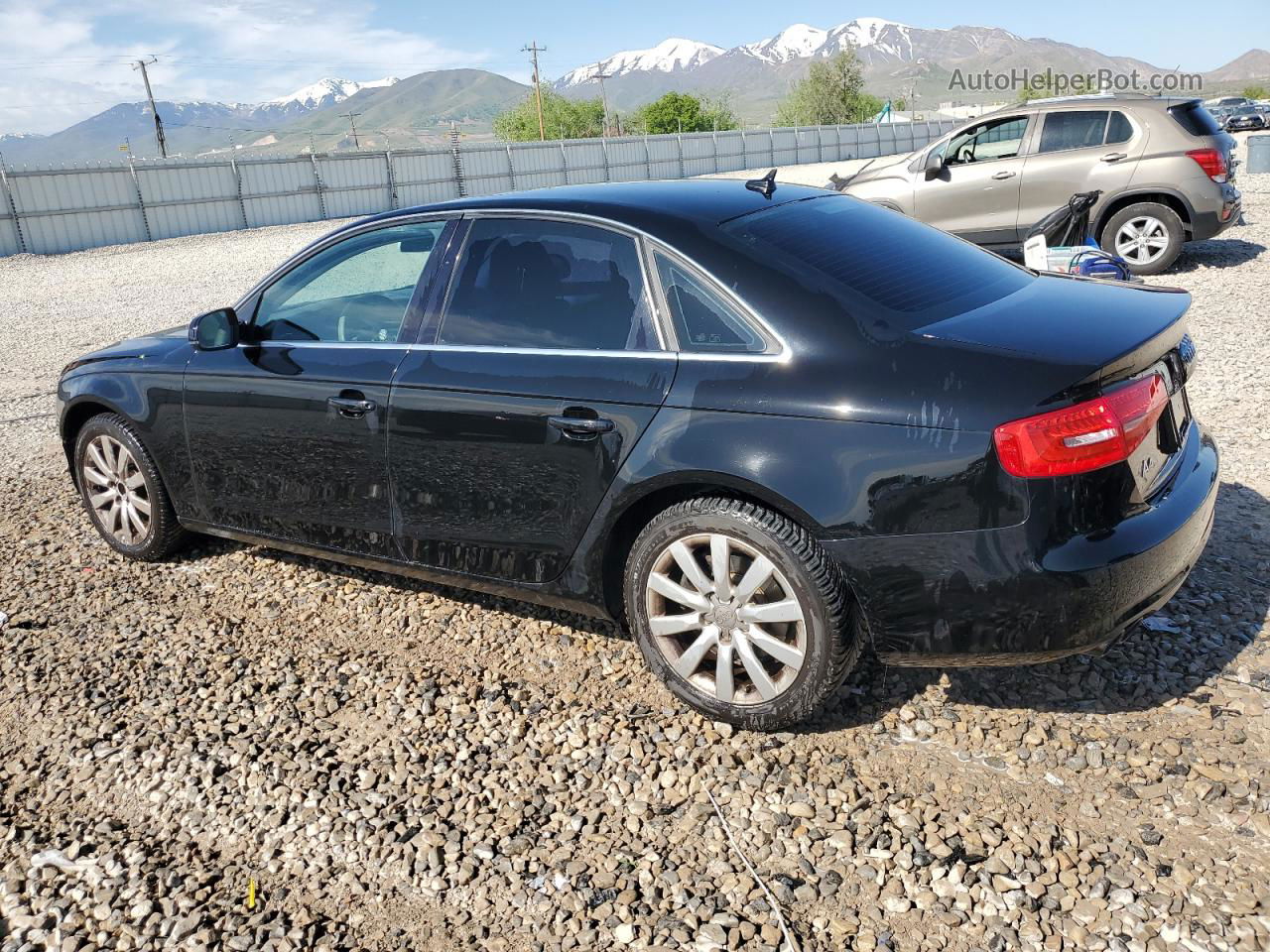 2013 Audi A4 Premium Черный vin: WAUAFAFL7DN022979