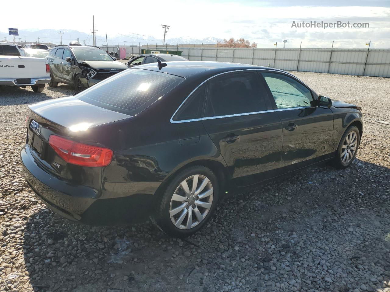 2013 Audi A4 Premium Черный vin: WAUAFAFL7DN022979