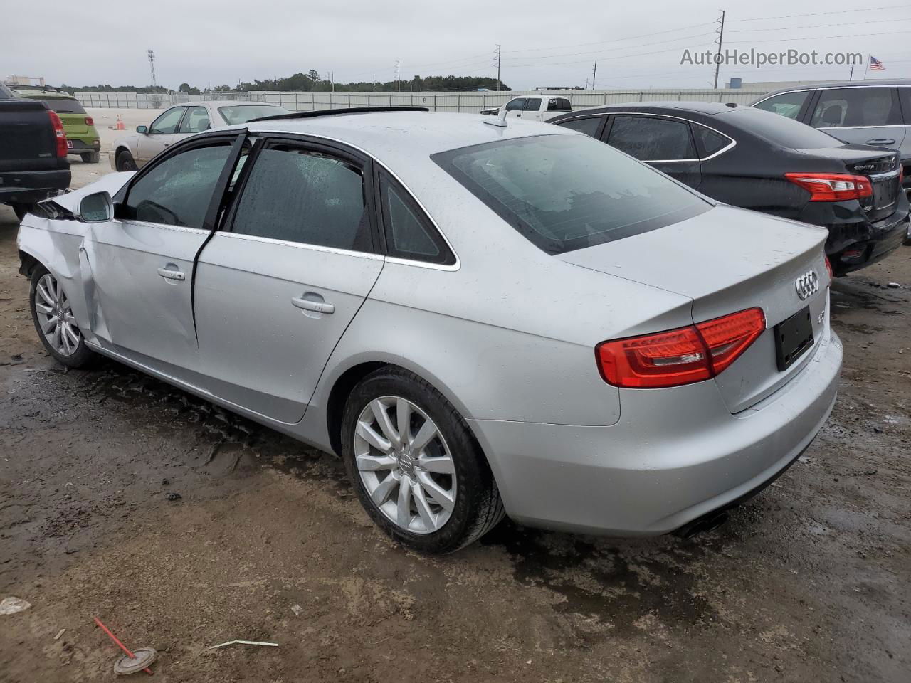 2013 Audi A4 Premium Серебряный vin: WAUAFAFLXDA130021