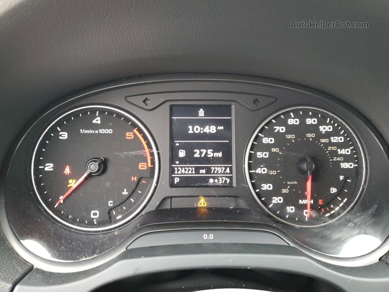 2015 Audi A3 Premium Серебряный vin: WAUAJGFF7F1080970