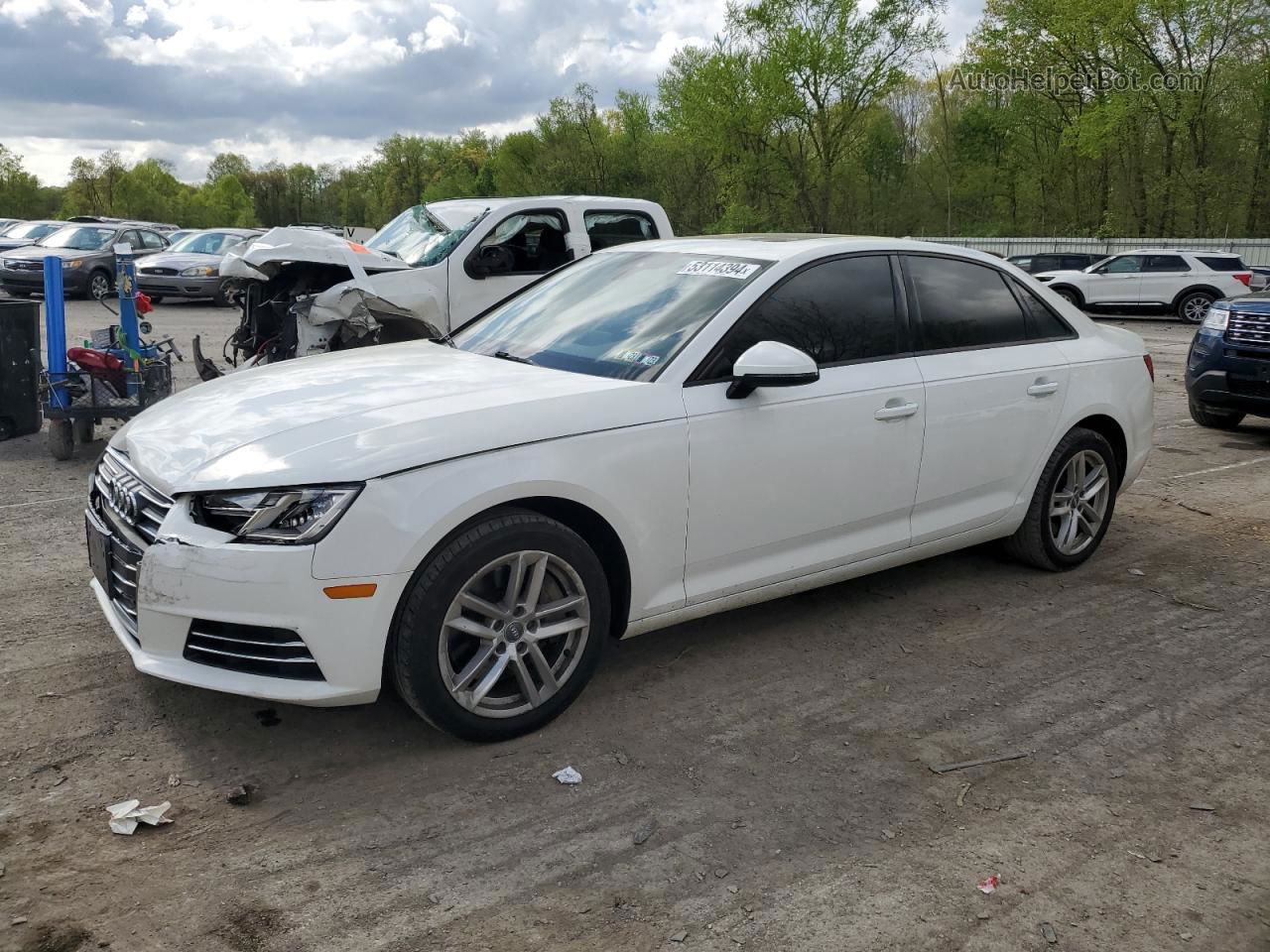 2017 Audi A4 Premium White vin: WAUANAF44HN043466