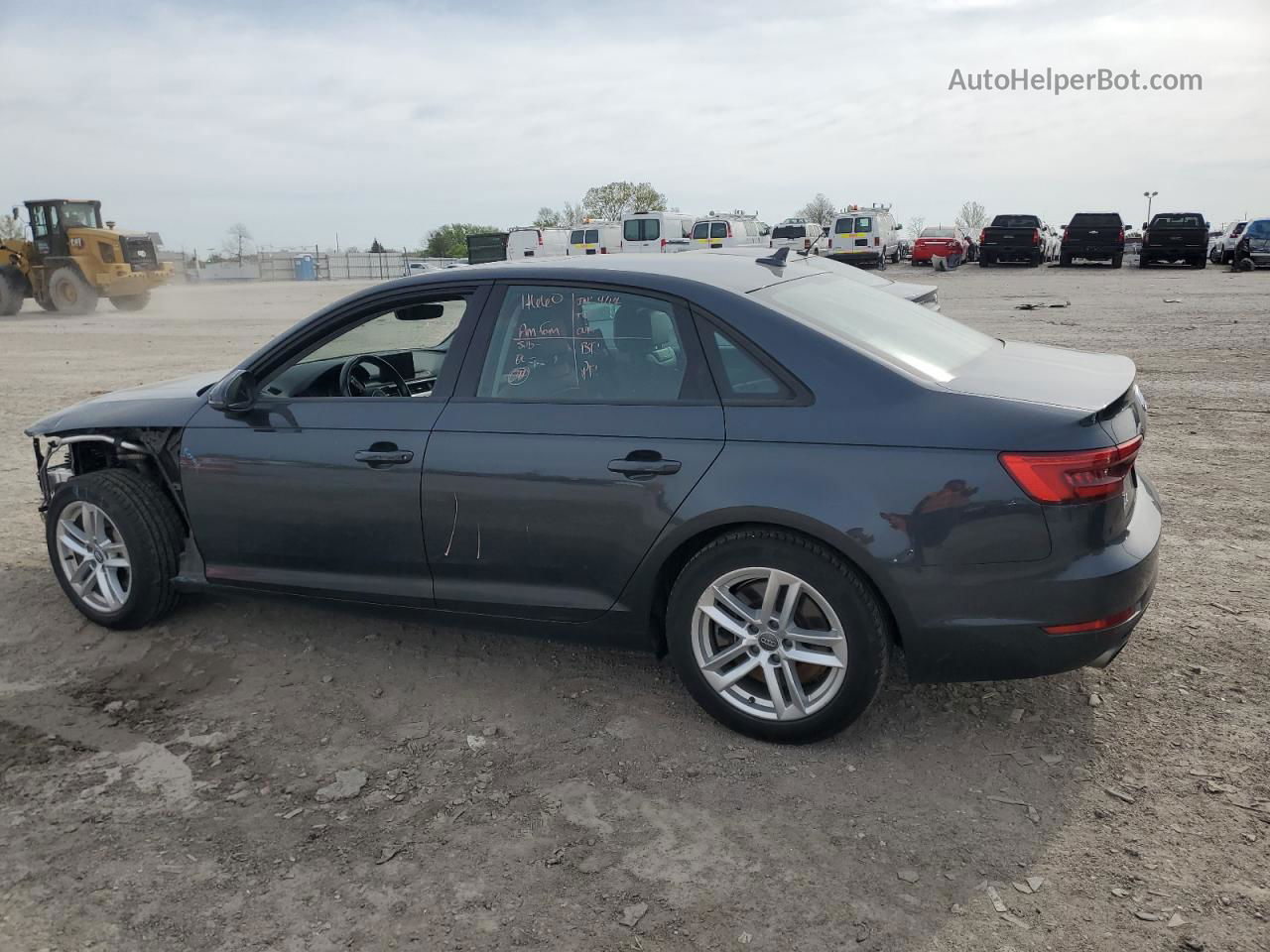 2017 Audi A4 Premium Угольный vin: WAUANAF46HN011165