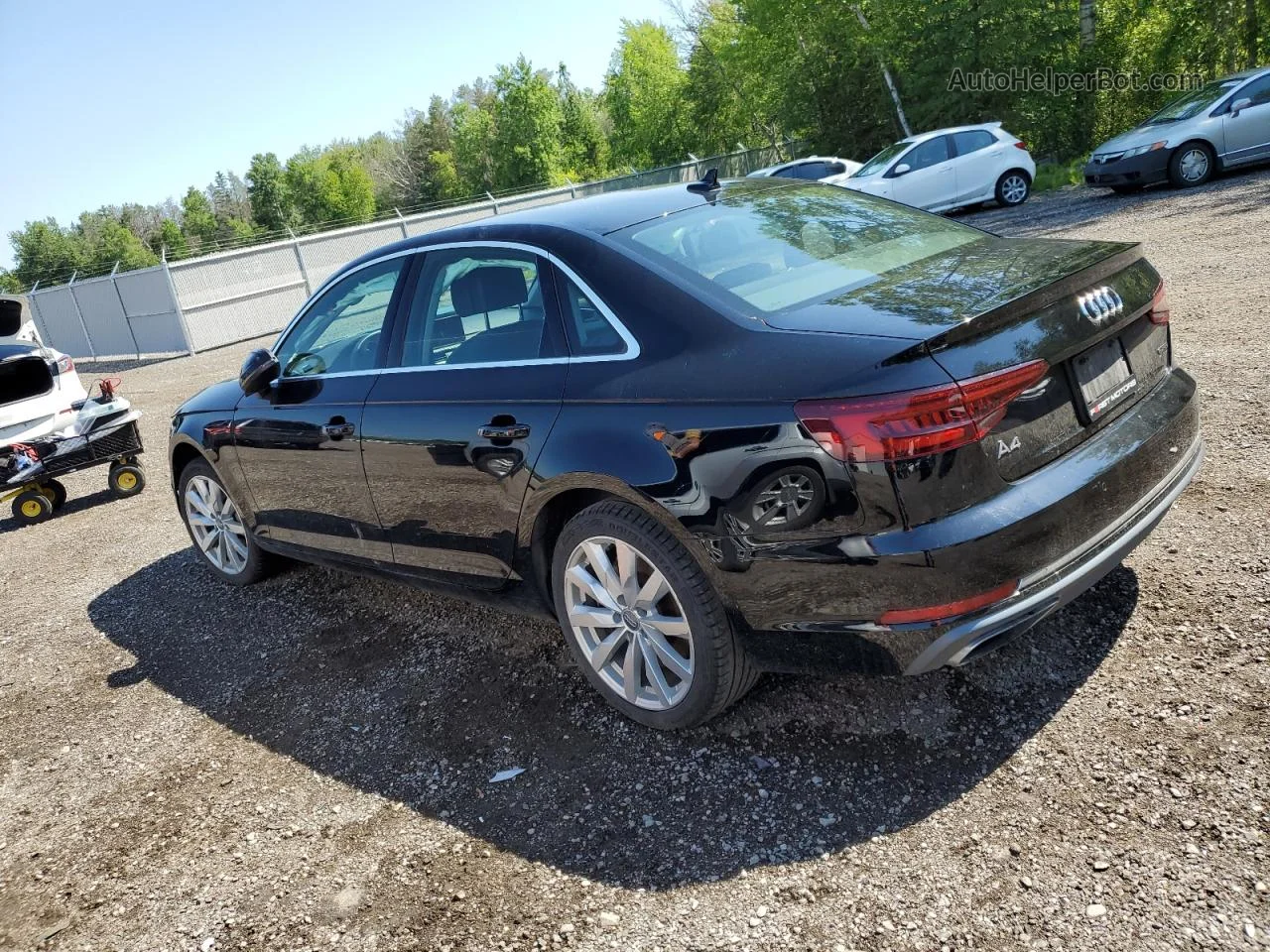 2019 Audi A4 Komfort Черный vin: WAUANAF47KN019752