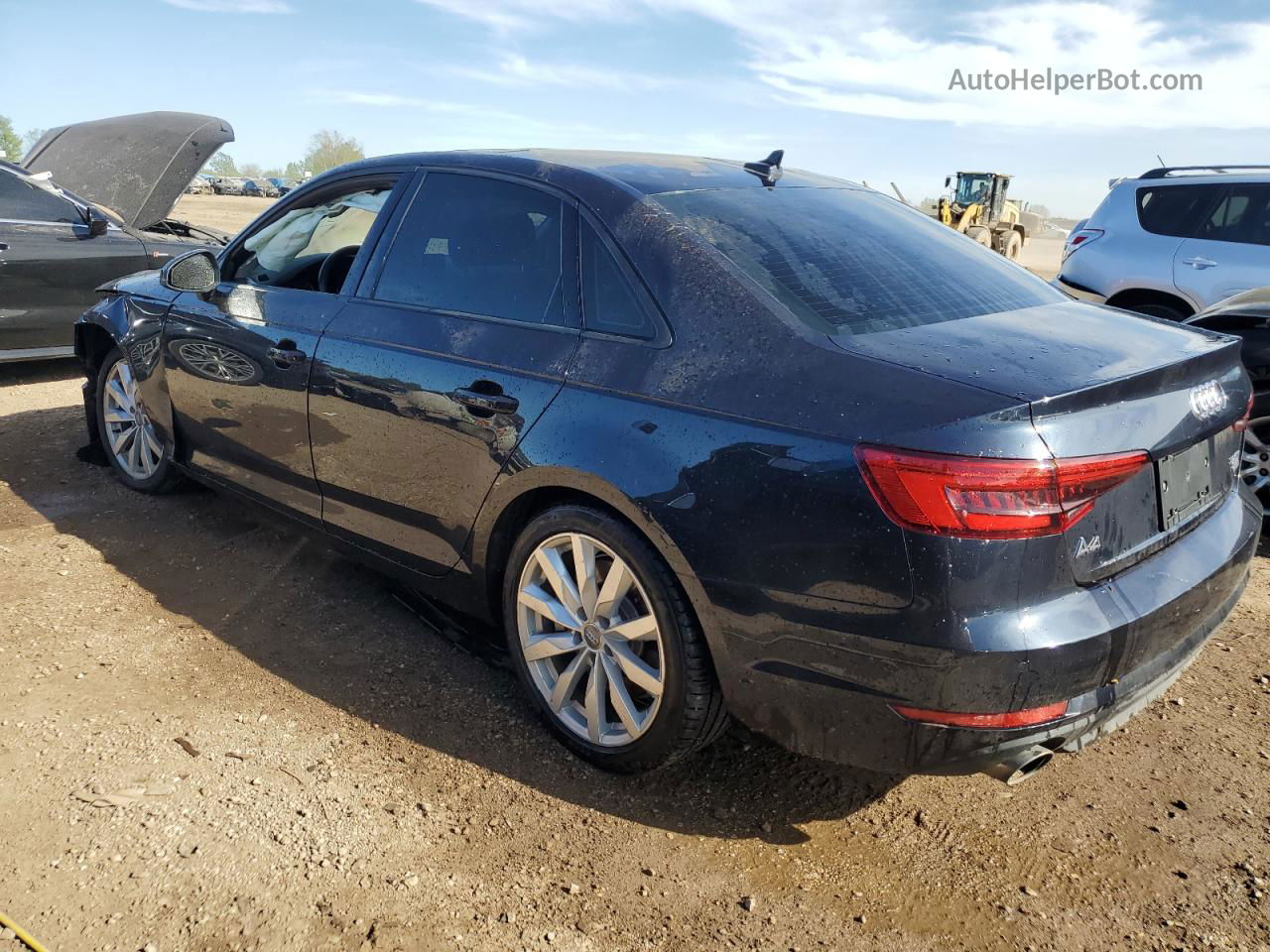 2017 Audi A4 Premium Черный vin: WAUANAF49HN006672