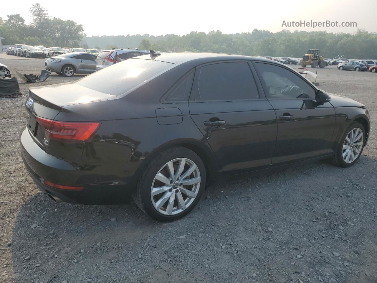 2017 Audi A4 Premium Черный vin: WAUANAF4XHN030561