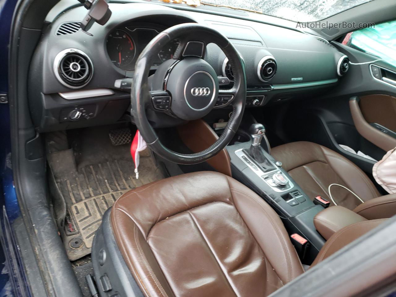 2016 Audi A3 Premium Синий vin: WAUB8GFF2G1018796