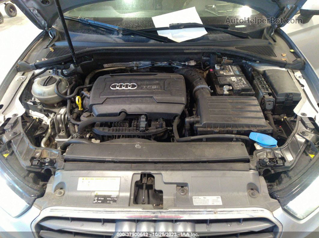 2016 Audi A3 2.0t Premium Серебряный vin: WAUB8GFF2G1082448