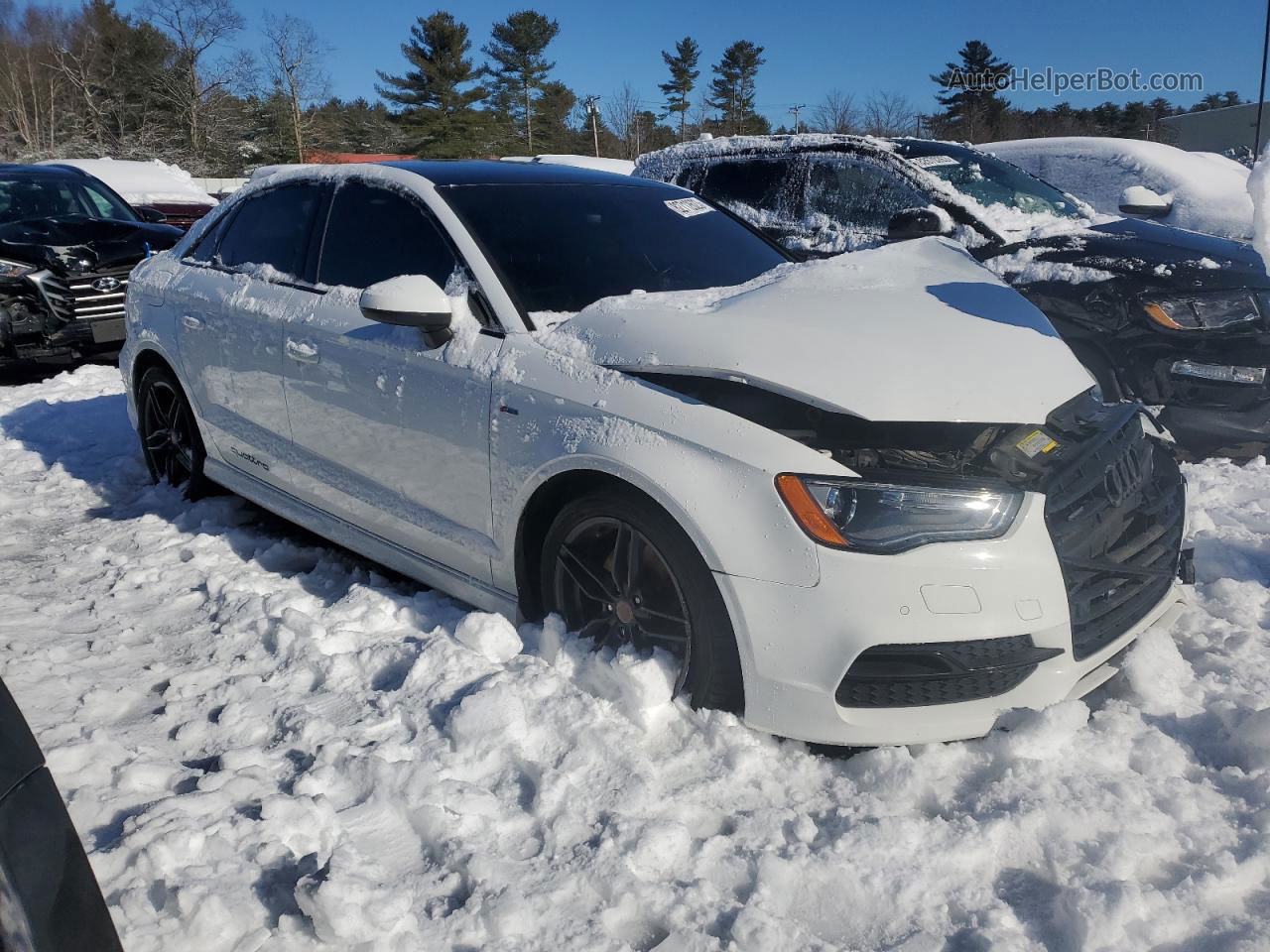 2016 Audi A3 Premium Белый vin: WAUB8GFF5G1053381