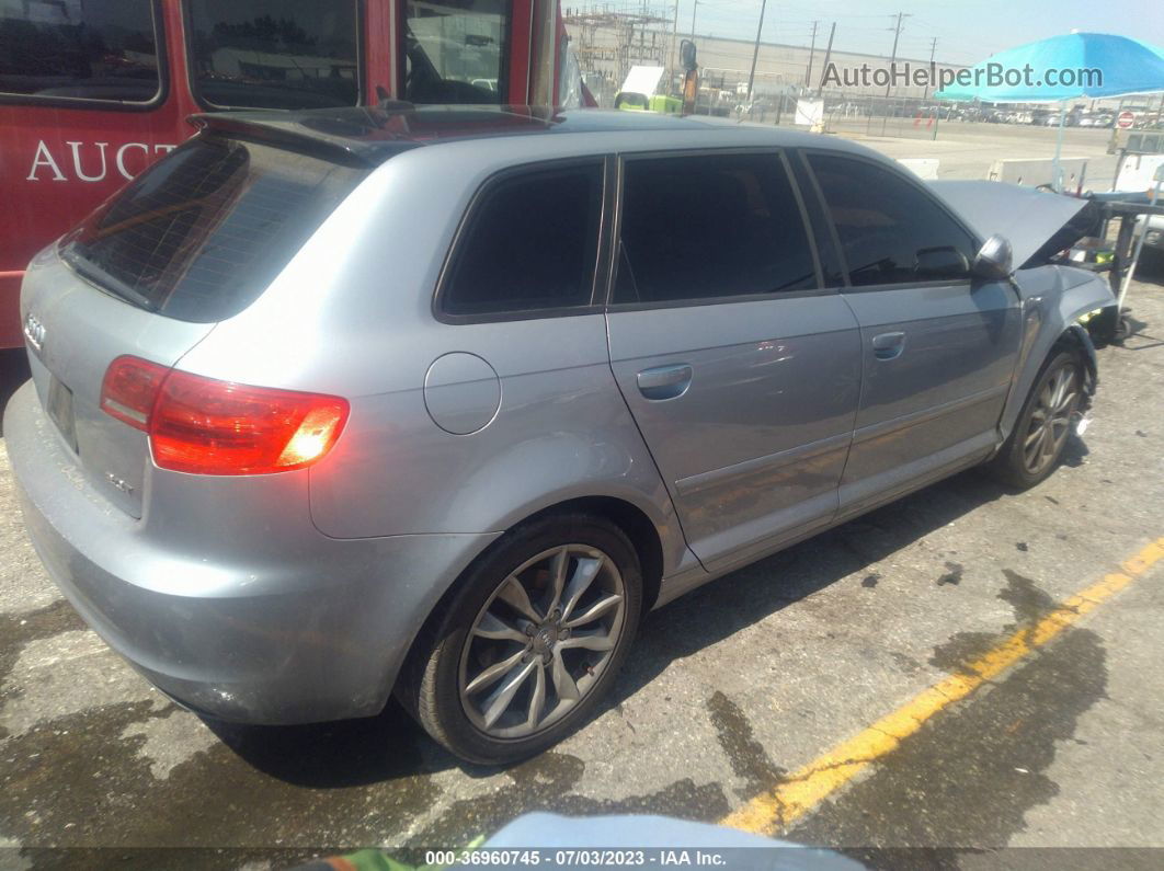 2012 Audi A3 2.0t Premium Серебряный vin: WAUBEAFMXCA107045