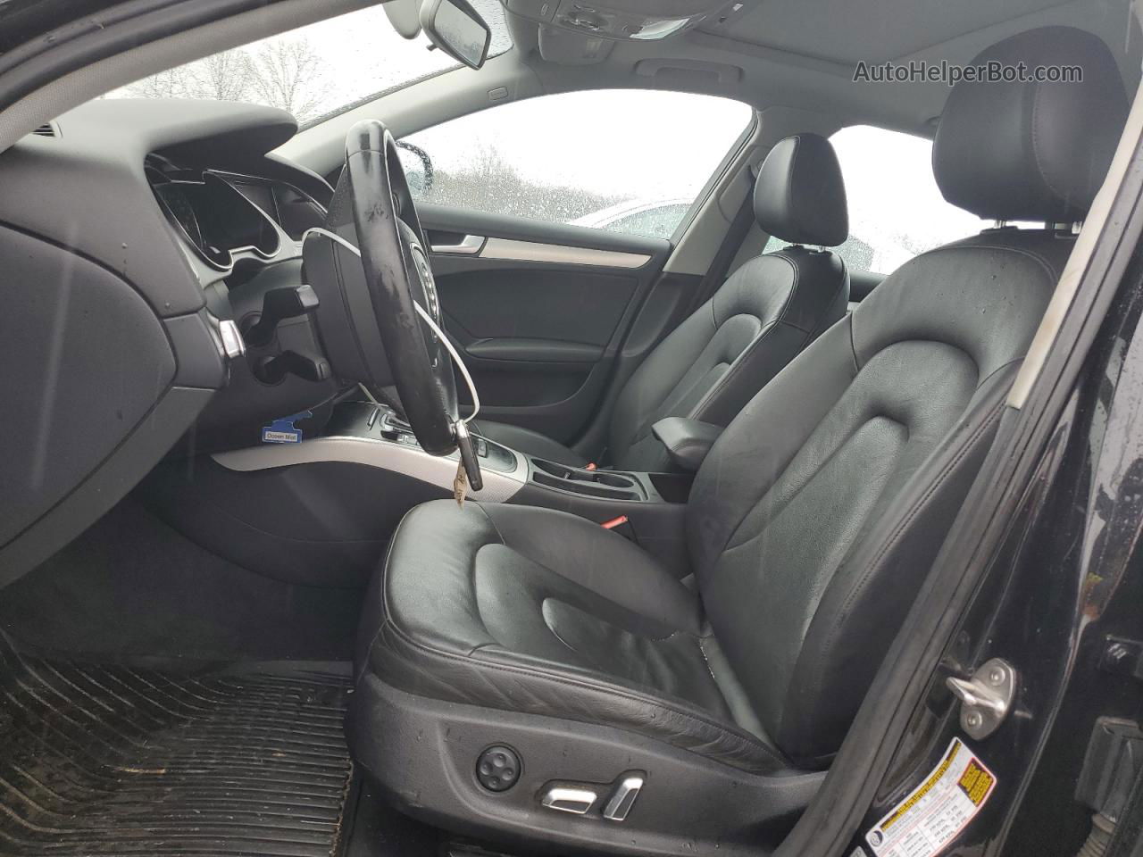 2013 Audi A4 Premium Черный vin: WAUBFAFL0DN006126