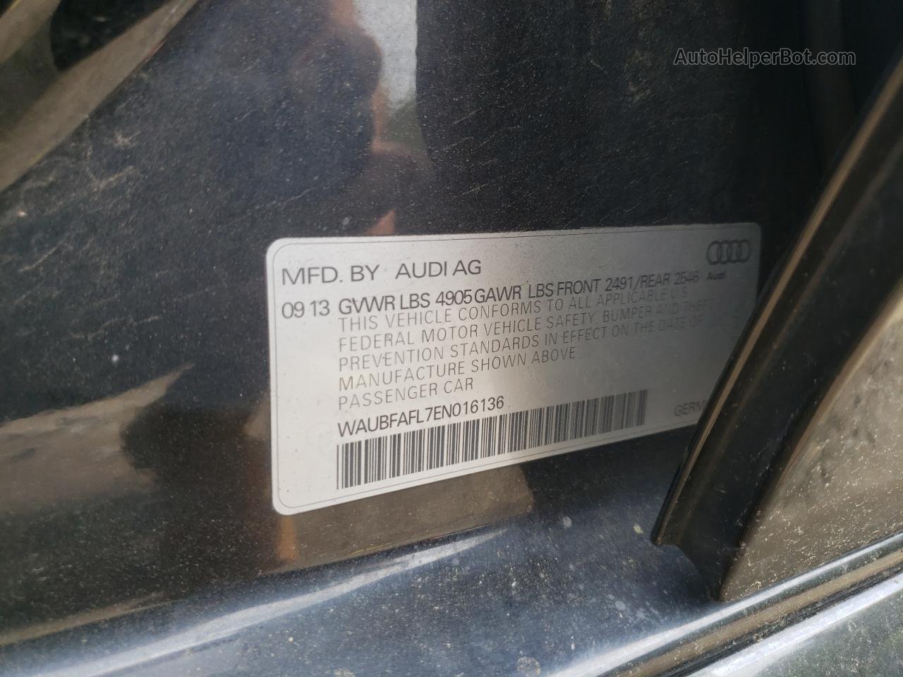 2014 Audi A4 Premium Черный vin: WAUBFAFL7EN016136