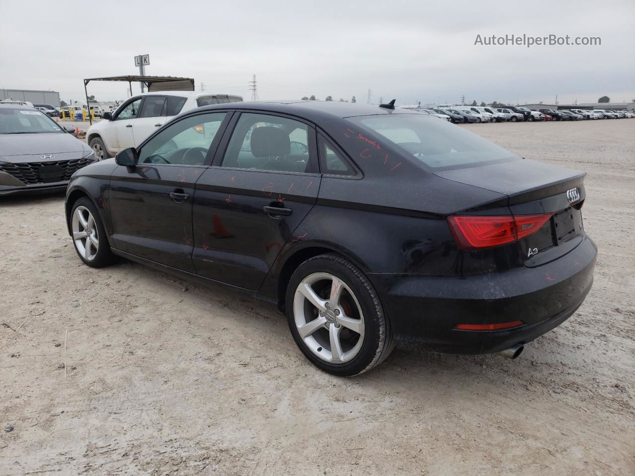 2015 Audi A3 Premium Черный vin: WAUBFGFF0F1113460