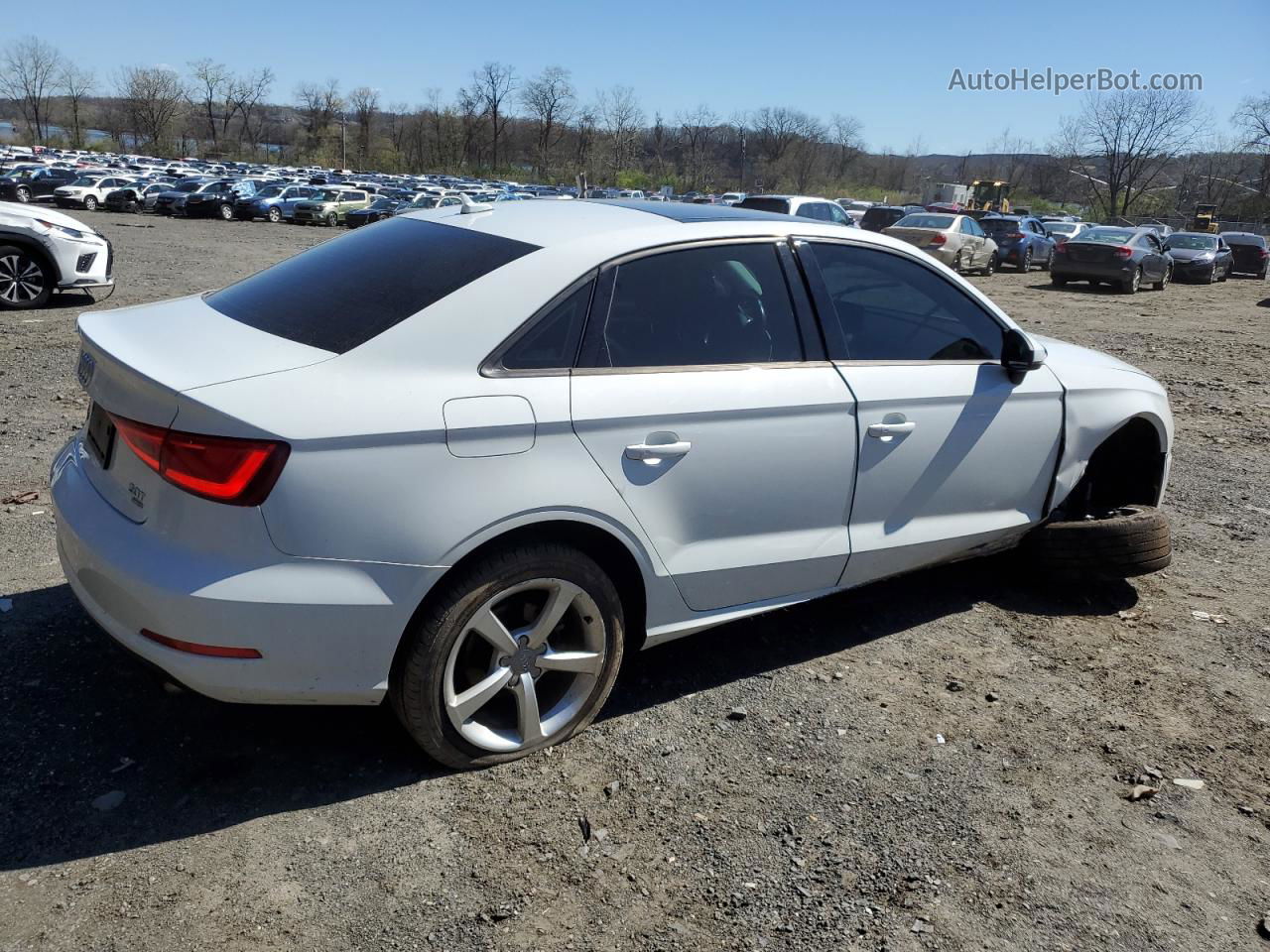 2015 Audi A3 Premium White vin: WAUBFGFF2F1001596