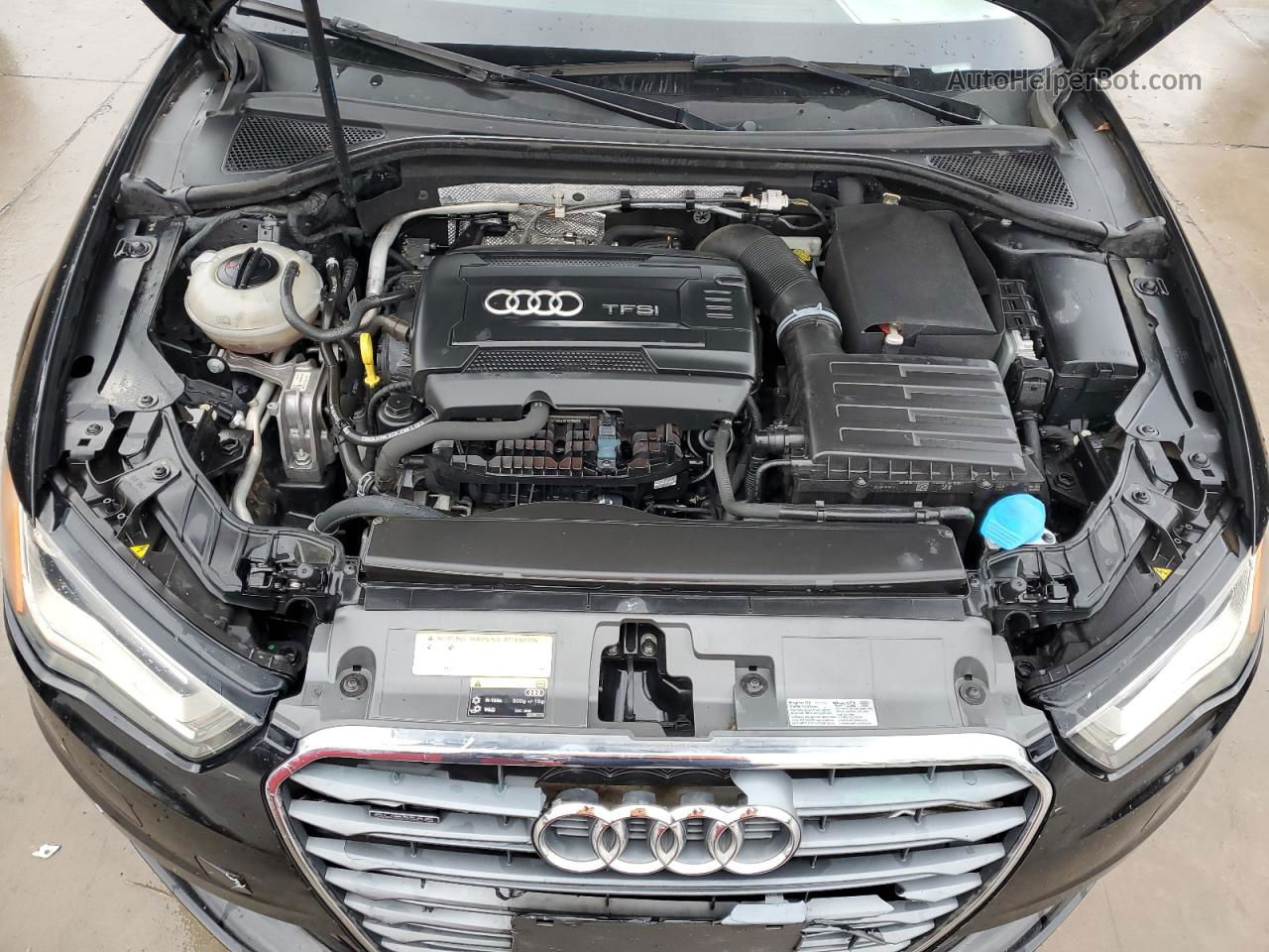 2015 Audi A3 Premium Черный vin: WAUBFGFF2F1064116