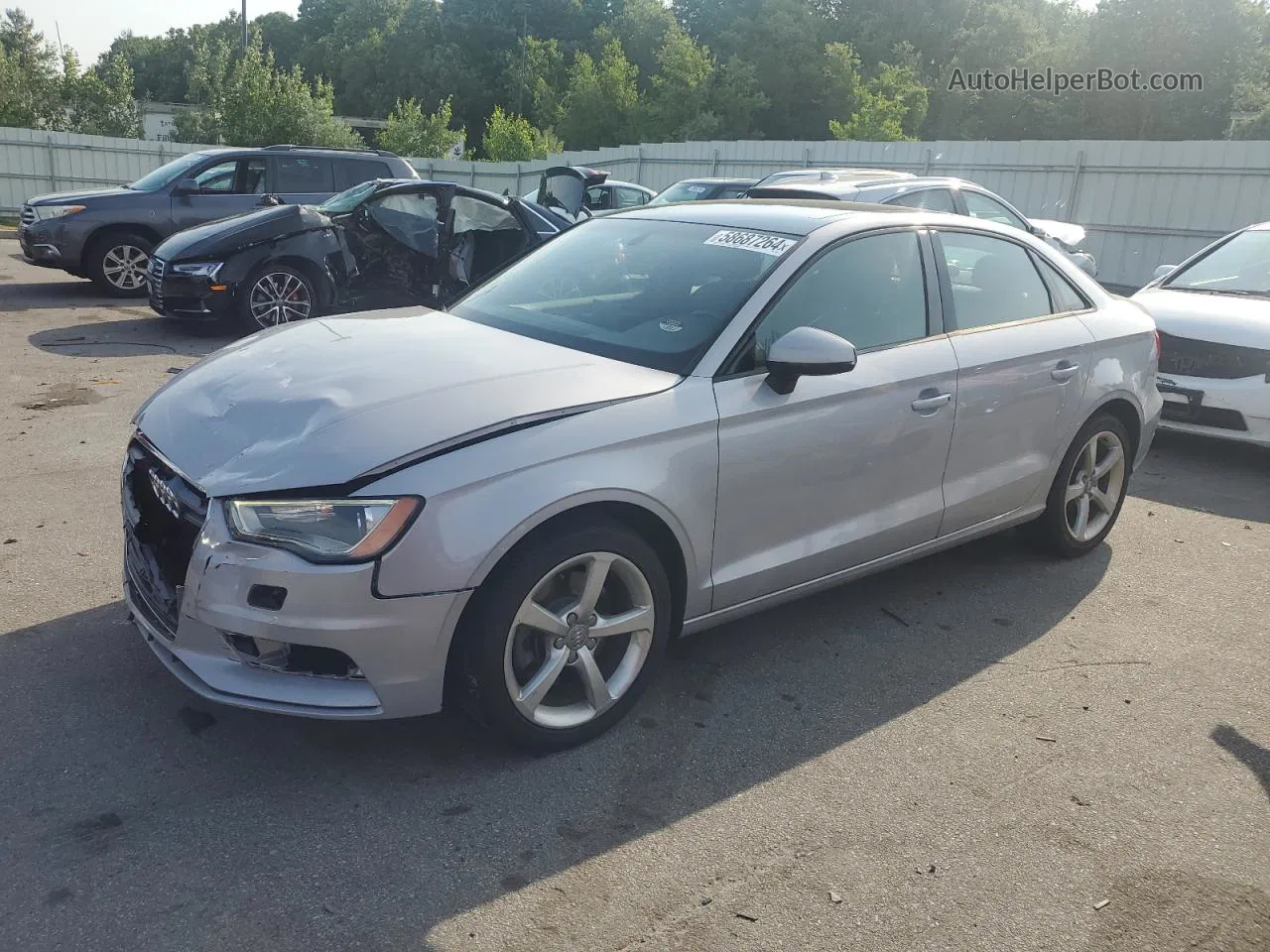 2015 Audi A3 Premium Серый vin: WAUBFGFF2F1094037