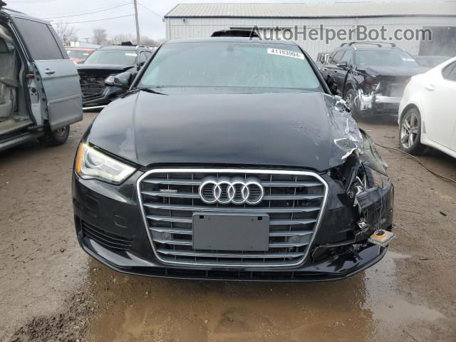 2015 Audi A3 Premium Черный vin: WAUBFGFF3F1075335