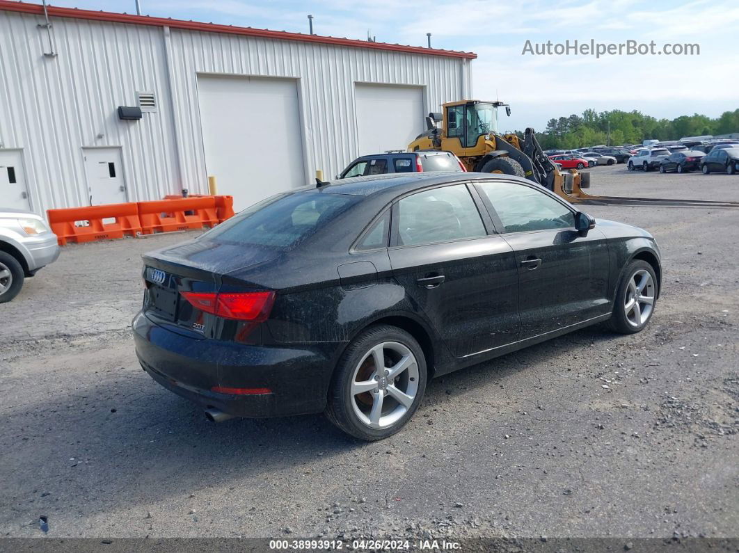 2015 Audi A3 2.0t Premium Черный vin: WAUBFGFF5F1117309