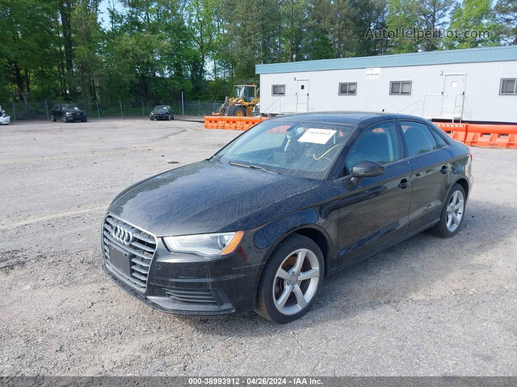 2015 Audi A3 2.0t Premium Черный vin: WAUBFGFF5F1117309