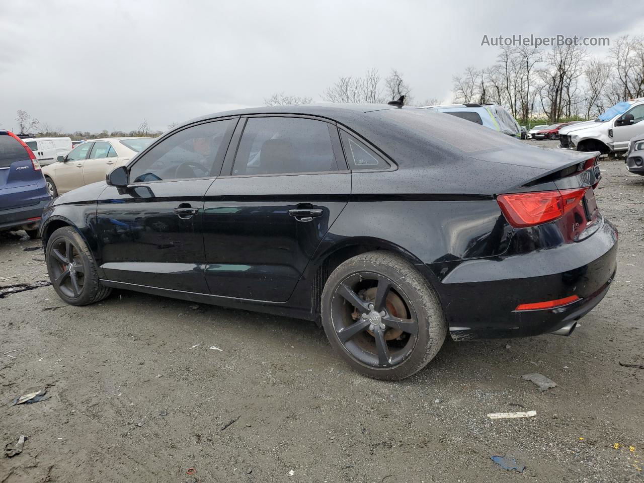 2015 Audi A3 Premium Черный vin: WAUBFGFF7F1076665