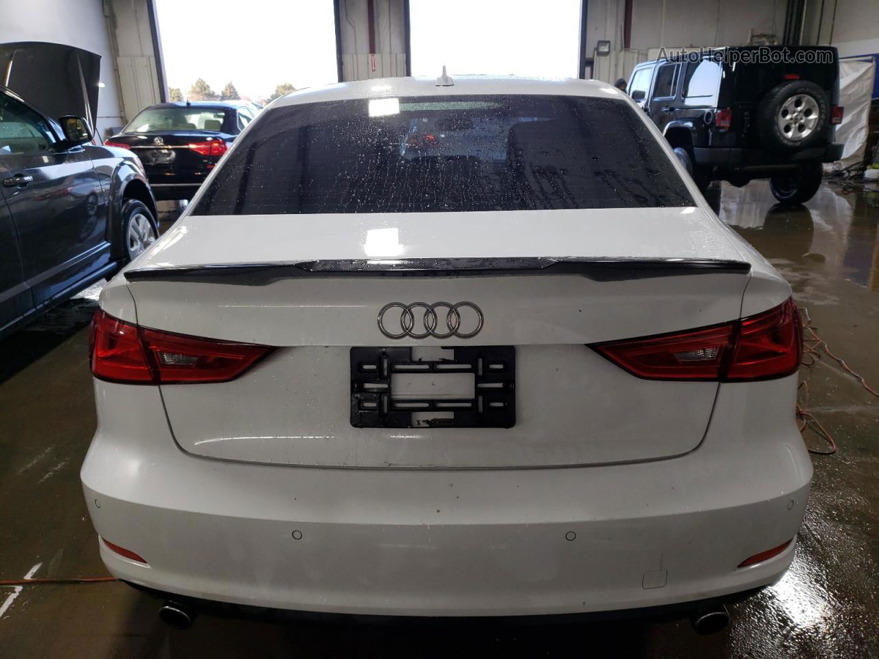 2015 Audi A3 Premium White vin: WAUBFGFF7F1086838