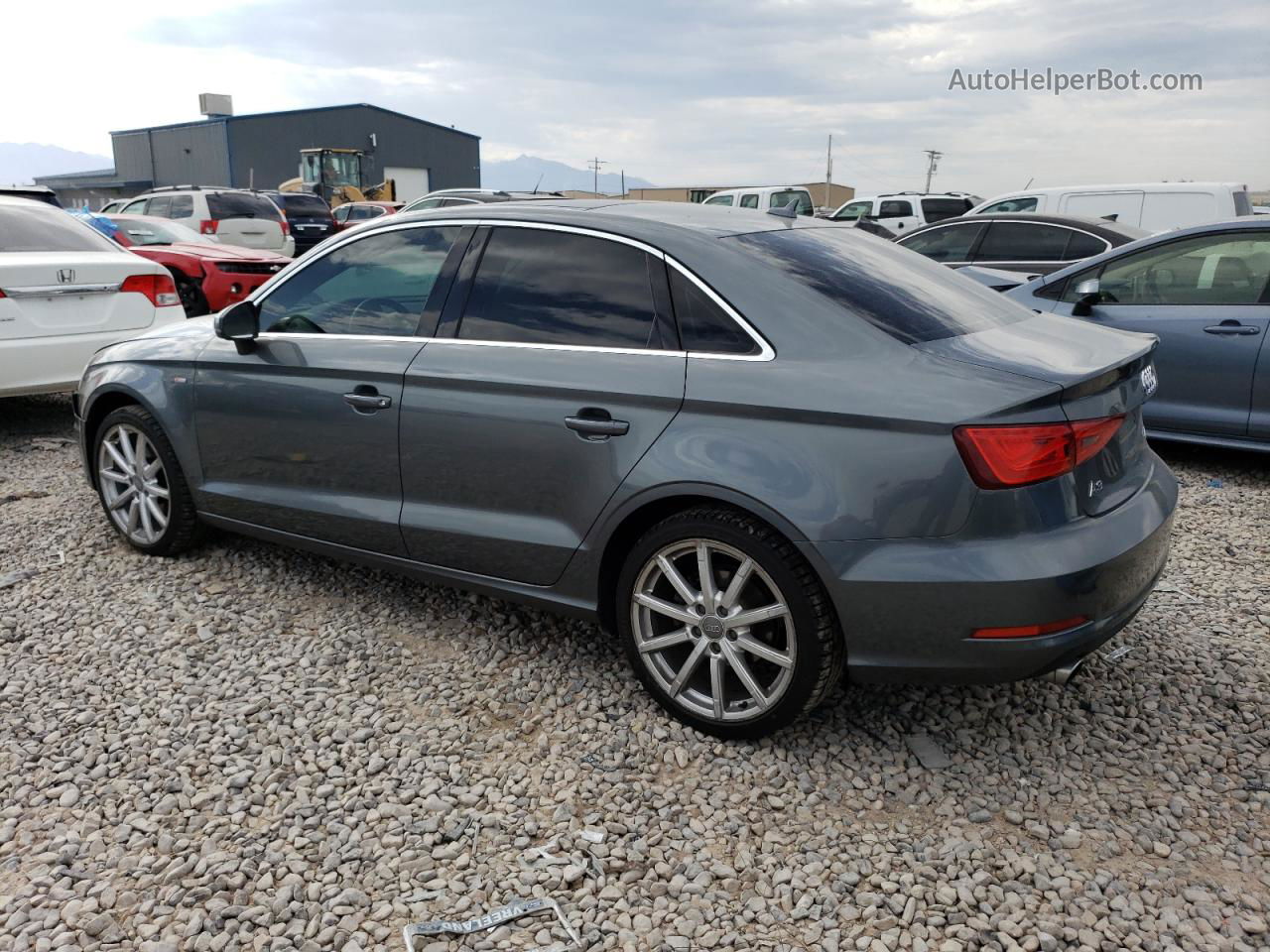 2015 Audi A3 Premium Серый vin: WAUBFGFF9F1002065