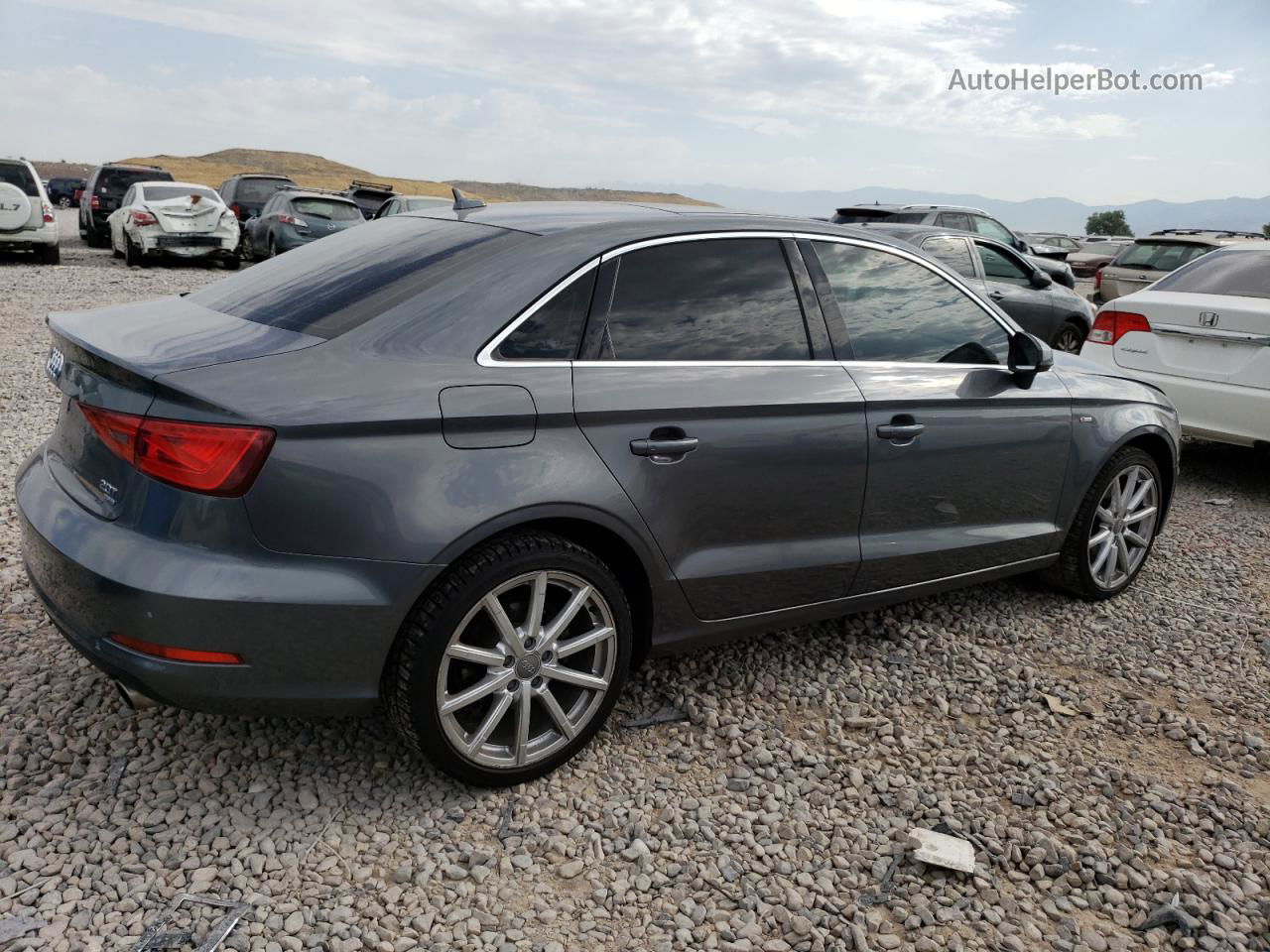 2015 Audi A3 Premium Серый vin: WAUBFGFF9F1002065