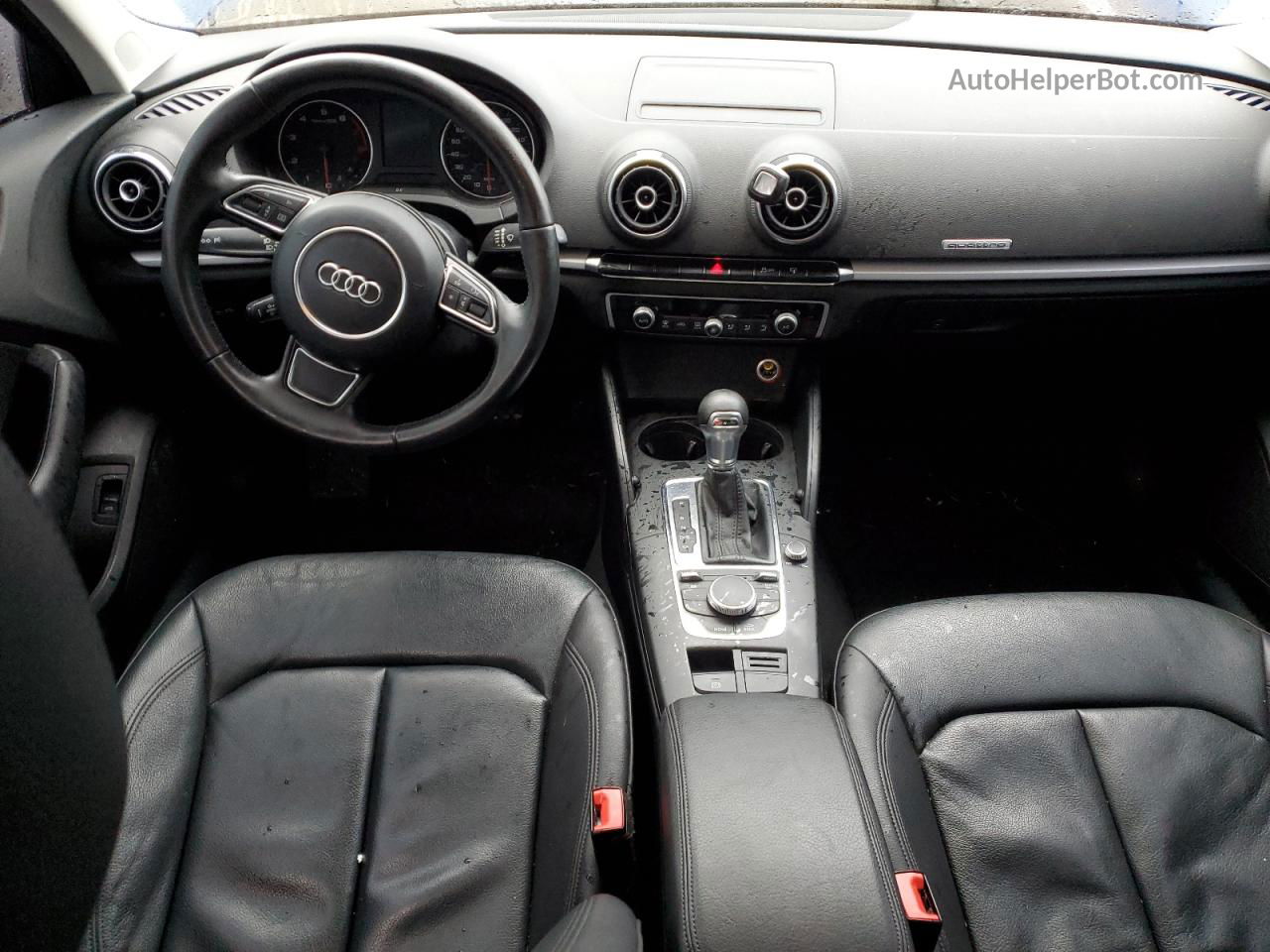 2015 Audi A3 Premium Синий vin: WAUBFHFFXF1067447