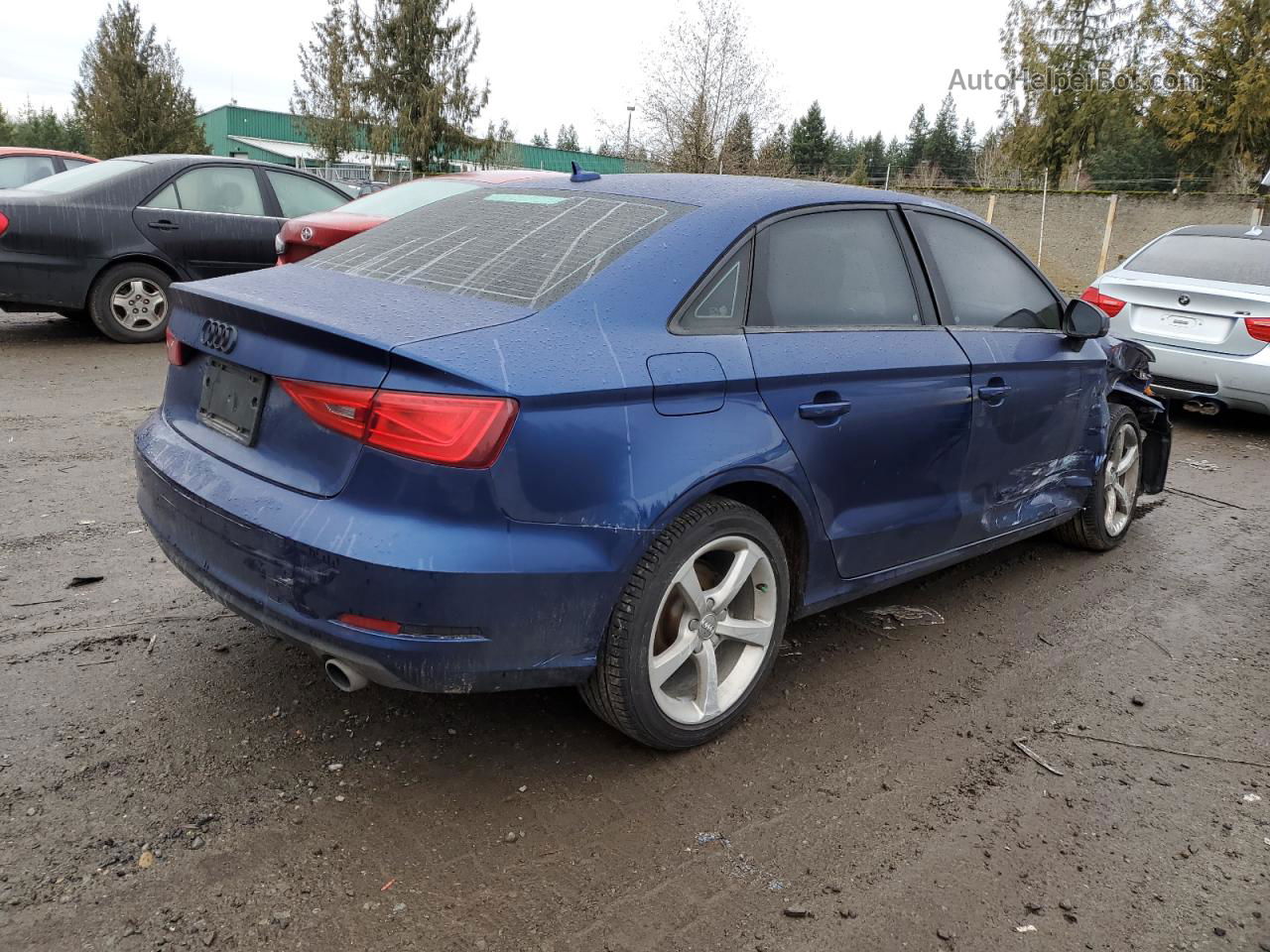 2015 Audi A3 Premium Синий vin: WAUBFHFFXF1067447