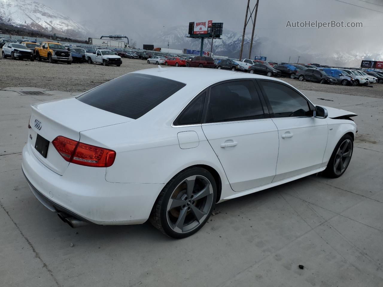 2012 Audi S4 Premium Plus White vin: WAUBGAFL9CA057451