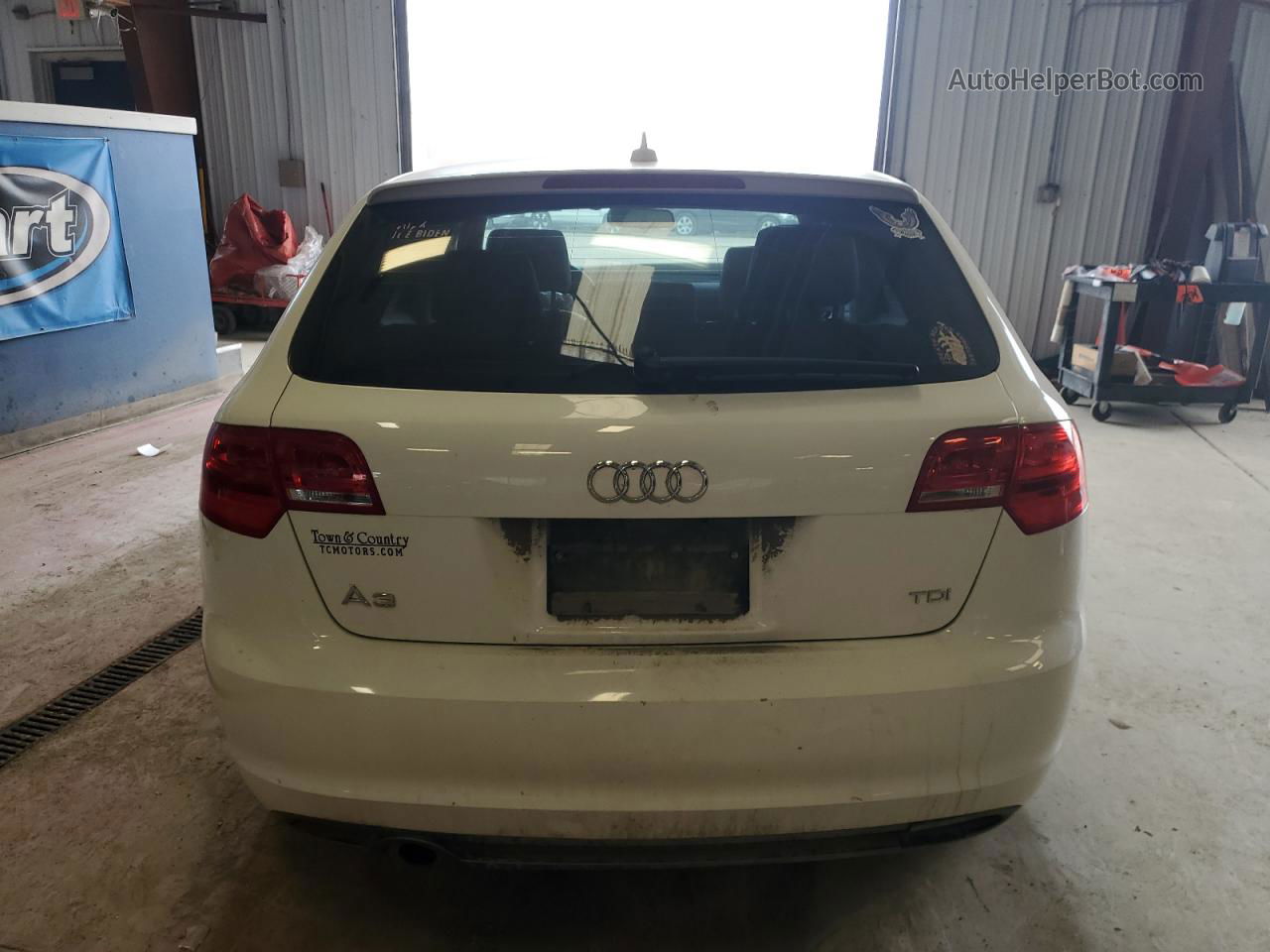 2012 Audi A3 Premium White vin: WAUBJAFM6CA064805