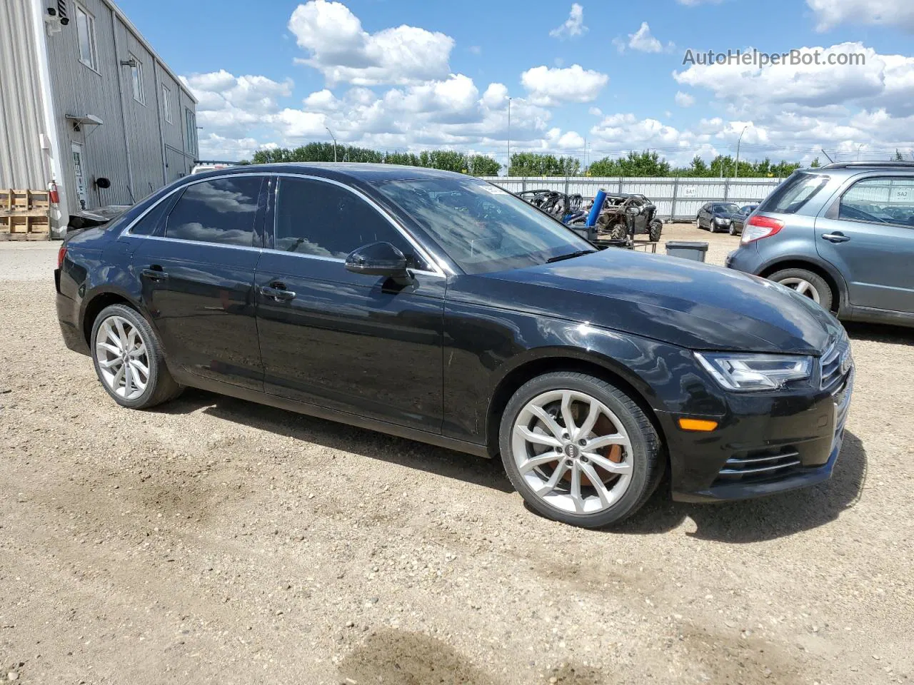 2017 Audi A4 Progressiv Черный vin: WAUBNAF44HN025814