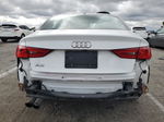 2016 Audi A3 Premium Plus Белый vin: WAUC7GFF1G1018571