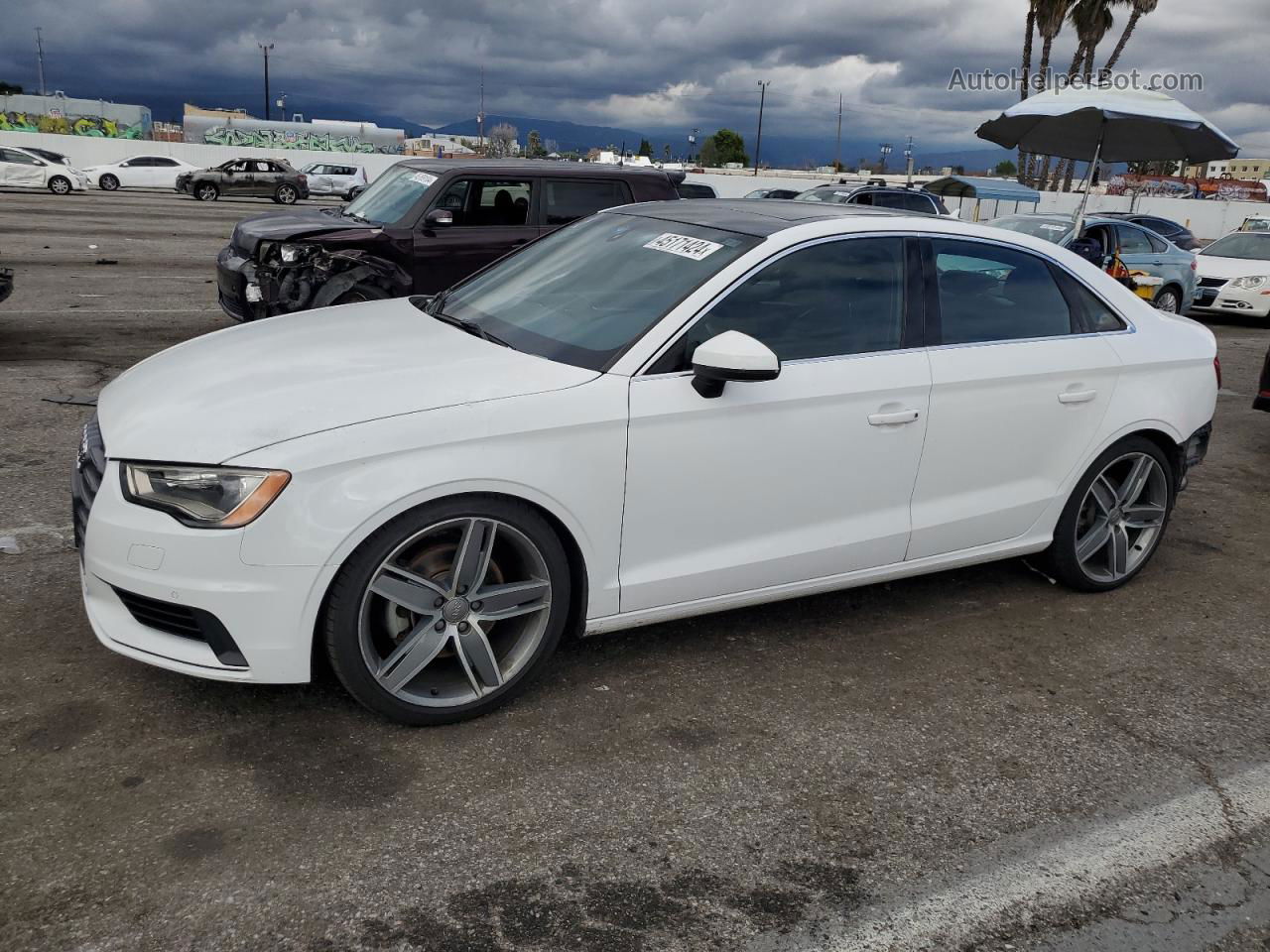 2016 Audi A3 Premium Plus White vin: WAUC7GFF1G1018571