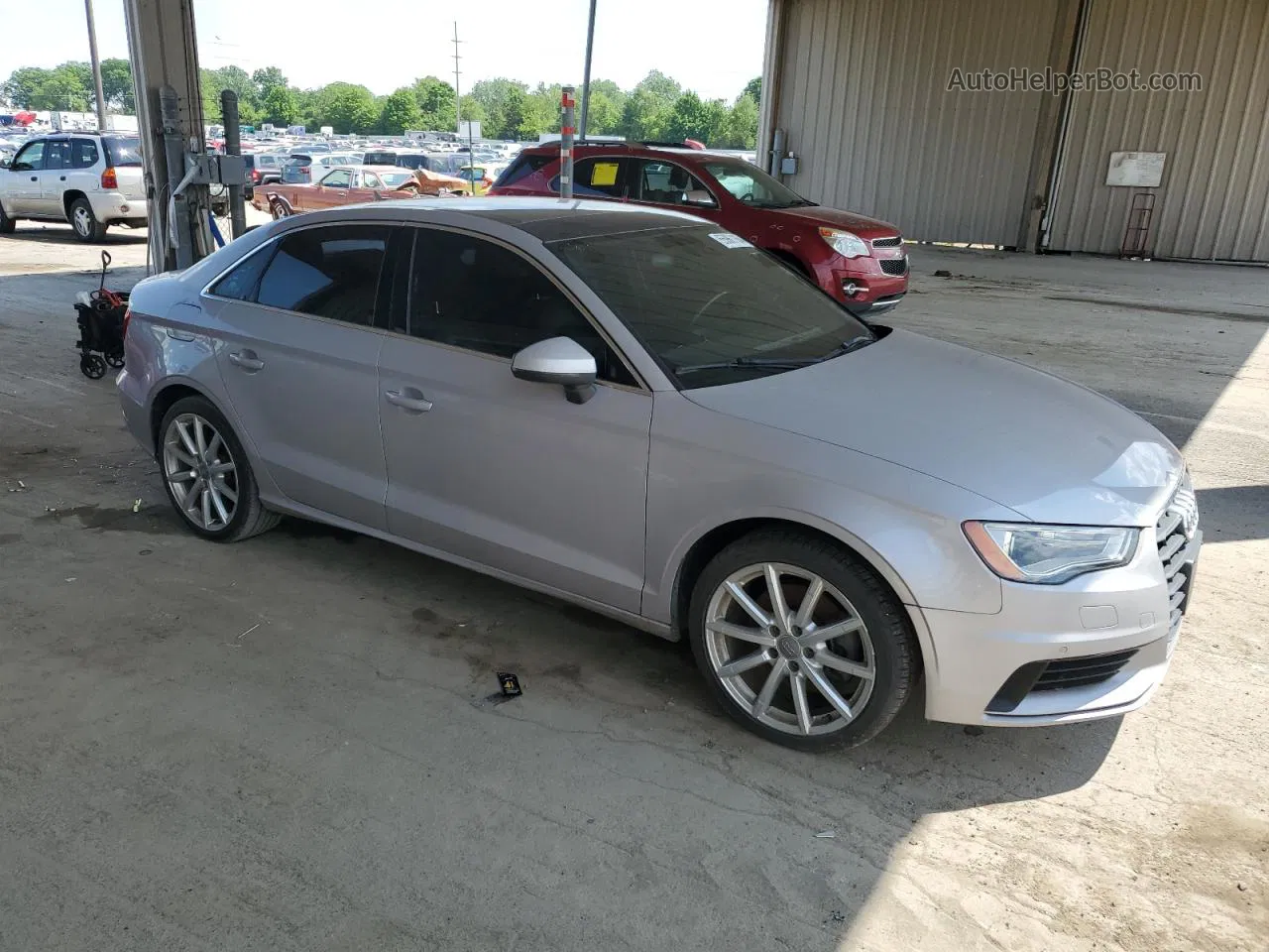 2015 Audi A3 Premium Plus Серебряный vin: WAUCCGFF8F1020246