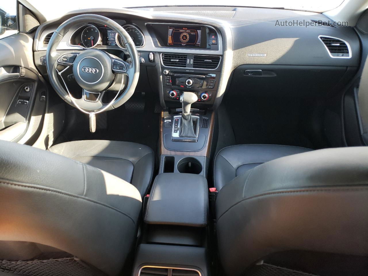 2014 Audi A5 Premium Черный vin: WAUCFAFR2EA067074