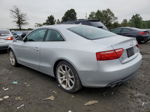 2011 Audi A5 Premium Серебряный vin: WAUCFAFR3BA046567