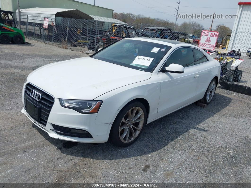 2014 Audi A5 2.0t Premium White vin: WAUCFAFR8EA022947